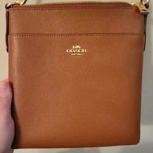 Small Coach crossbody purse